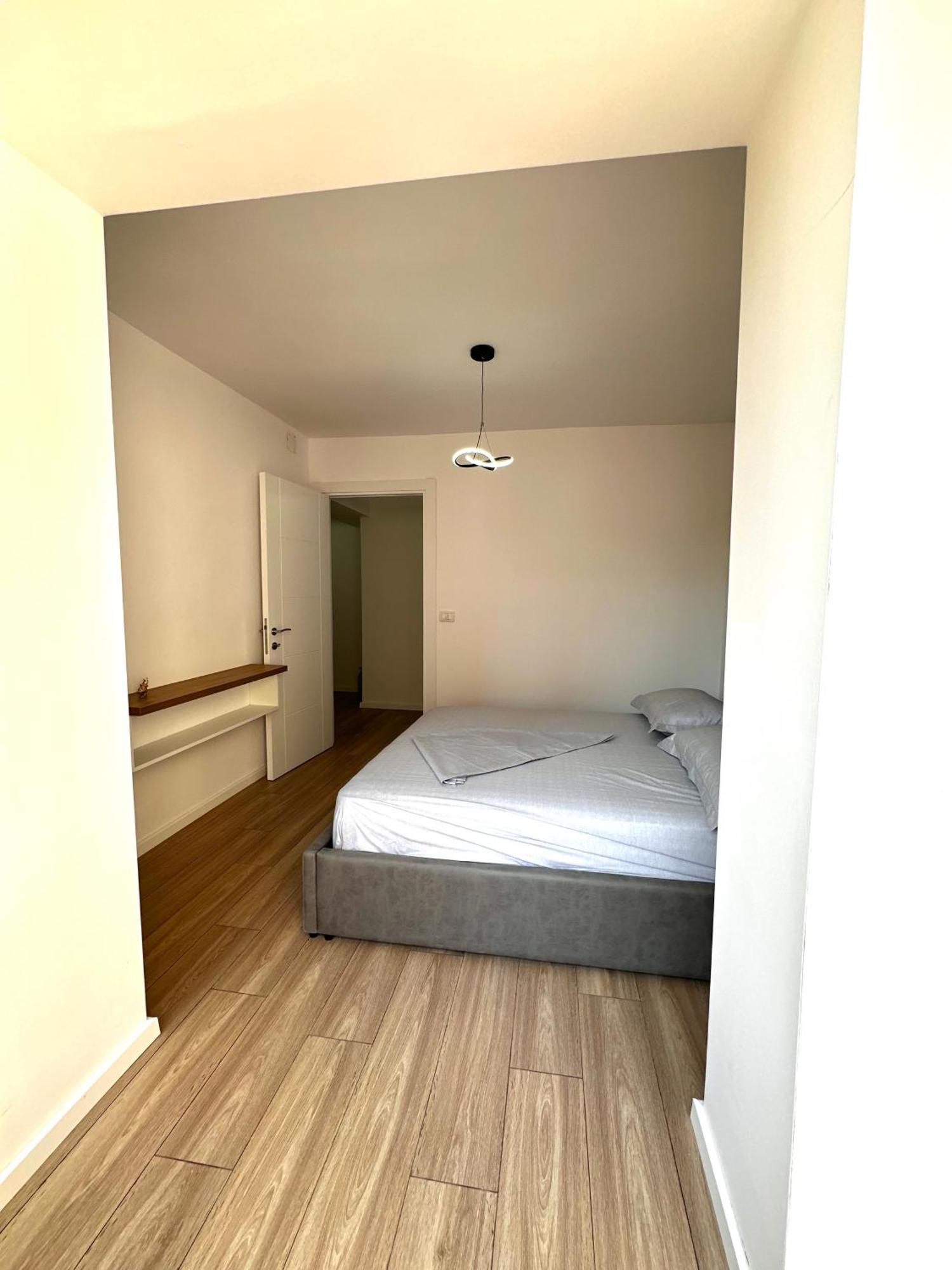 Tirana Apartment Center Jon エクステリア 写真